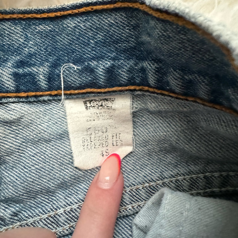 Vintage Levi’s 560s - Picture 3 of 6